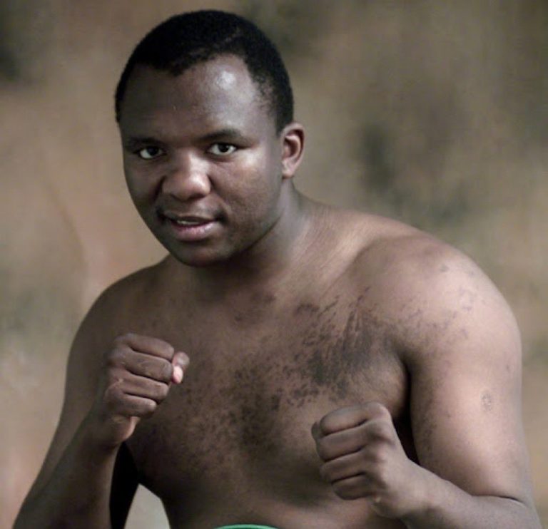 #RIPDingaanThobela: Tributes pour in for the ‘The Rose of Soweto’