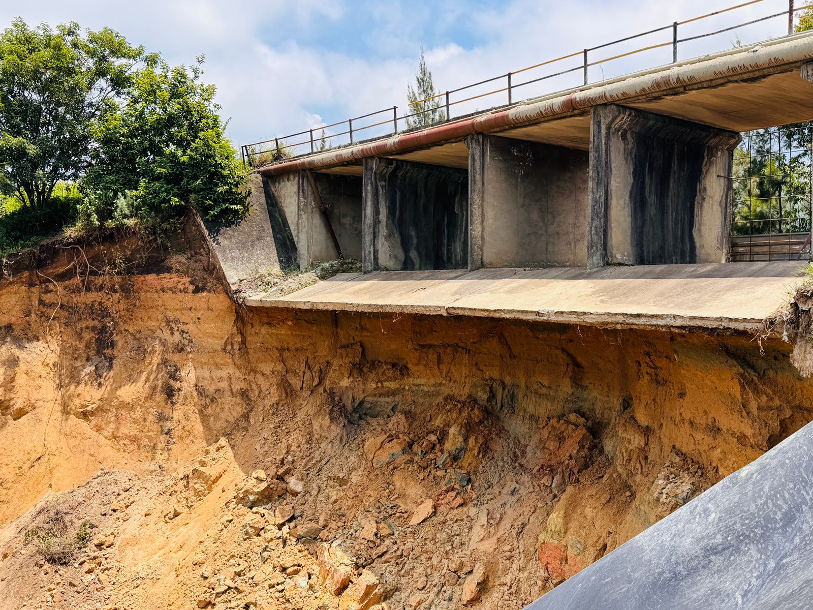 More risk mitigation measures in place to reduce Senteeko Dam risk of collapse